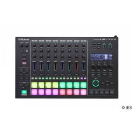 ROLAND MC707