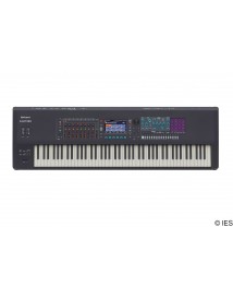 ROLAND FANTOM 8
