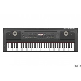 YAMAHA DGX670B