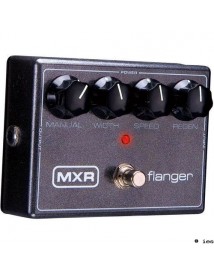 MXR M117R FLANGER